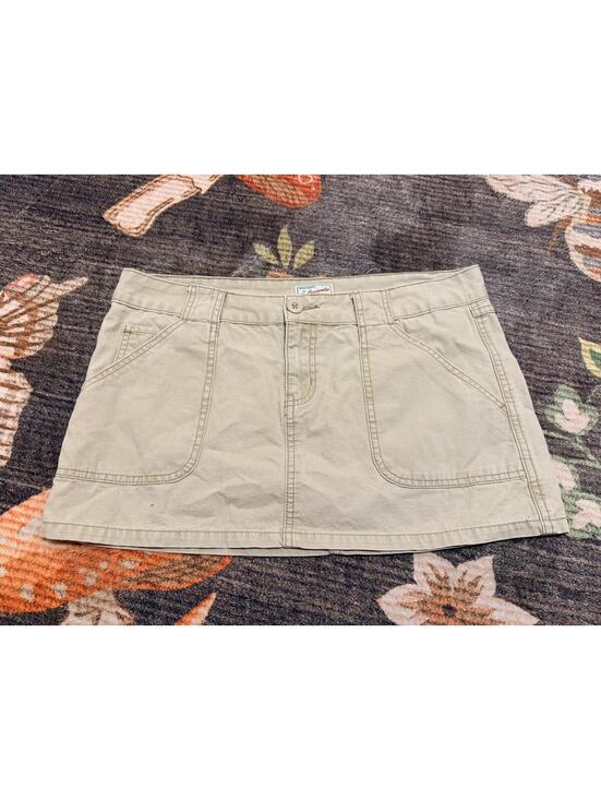 Abercrombie & Fitch Dresses & Skirts - Vintage Abercrombie Khaki Cargo Mini Skirt Women’s Size 8 Y2K Utility Skirt